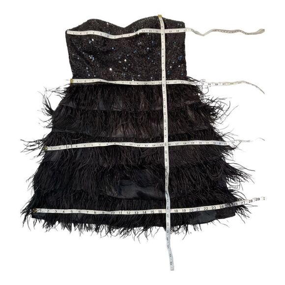 Masquerade Women’s black sequin feather fit and flare straplessdress size Large - Picture 8 of 11